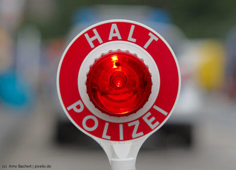 Auf Platz 10 der weiblichen Traumberufe liegt mit 2,1% die Polizistin. 