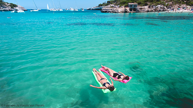 Mehr als einige T-Shirts und Shorts werden Sie während ihres sommerlichen Kurz-Trips nach Mallorca nicht benötigen