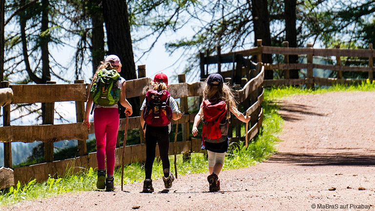 Wanderurlaub mit Kindern: Ab in die Natur!