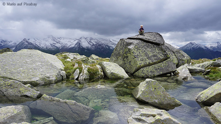 Ein einziger großer Abenteuerspielplatz: In der traumhaften Landschaft Südtirols können Groß und Klein Natur hautnah erleben.