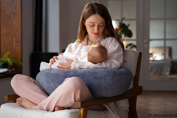 Stillen leicht gemacht: Praktische Tipps für frischgebackene Mamas