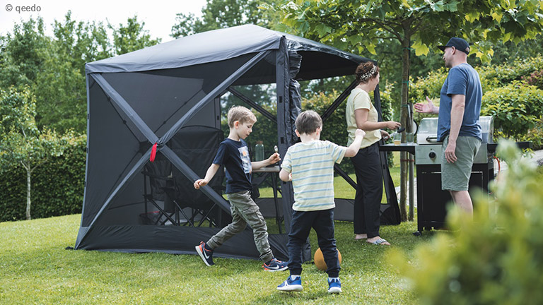 Beim Campen können deine Kinder den ganzen Tag die Natur erkunden und draußen spielen