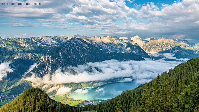 Erstklassige Qualität und eine atemberaubende Kulisse: Wellness-Urlaub in den Alpenregionen Österreichs und Südtirols